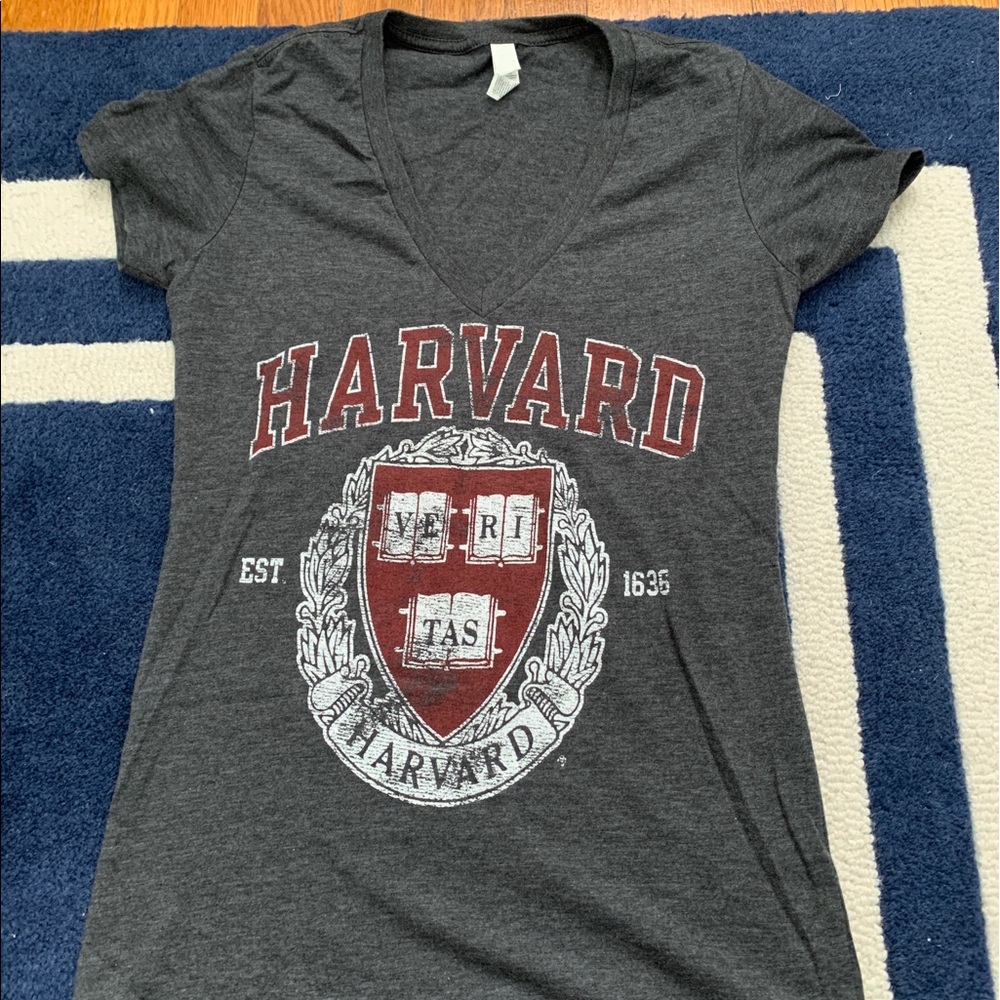 Harvard V-Neck T-Shirt